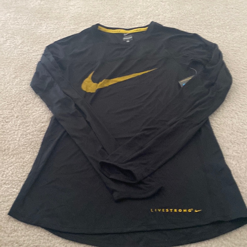 Nike Livestrong Miler Top